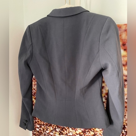 Size 4 H&M blazer​​​​​​​​ - Picture 4 of 7